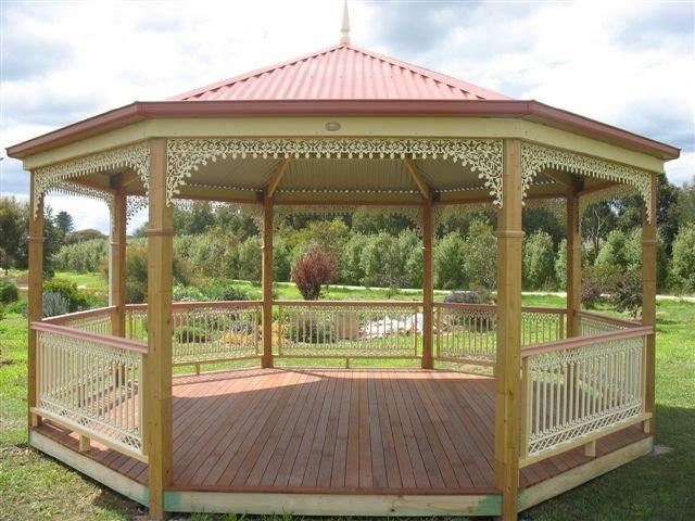 barrington-gazebo